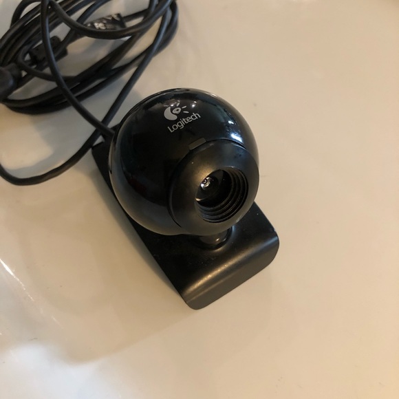 Logitech Computer Camera - Picture 3 of 3